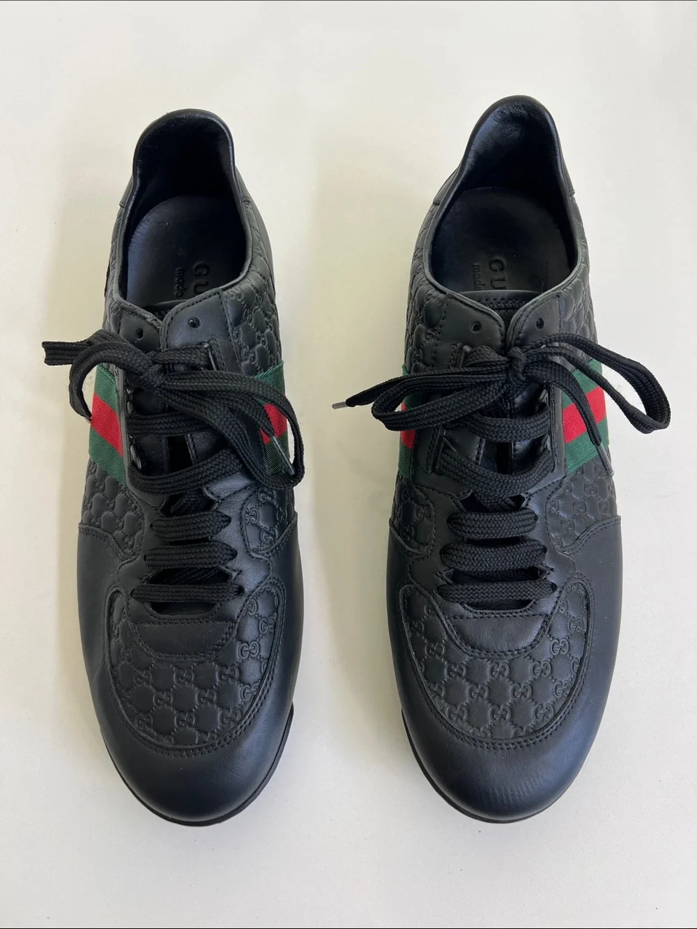 Gucci microguccissima web black leather green and red striped sneakers size 9